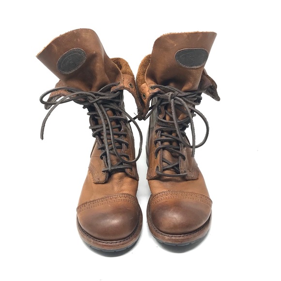 Walk Over Vintage Boots - Picture 2 of 8